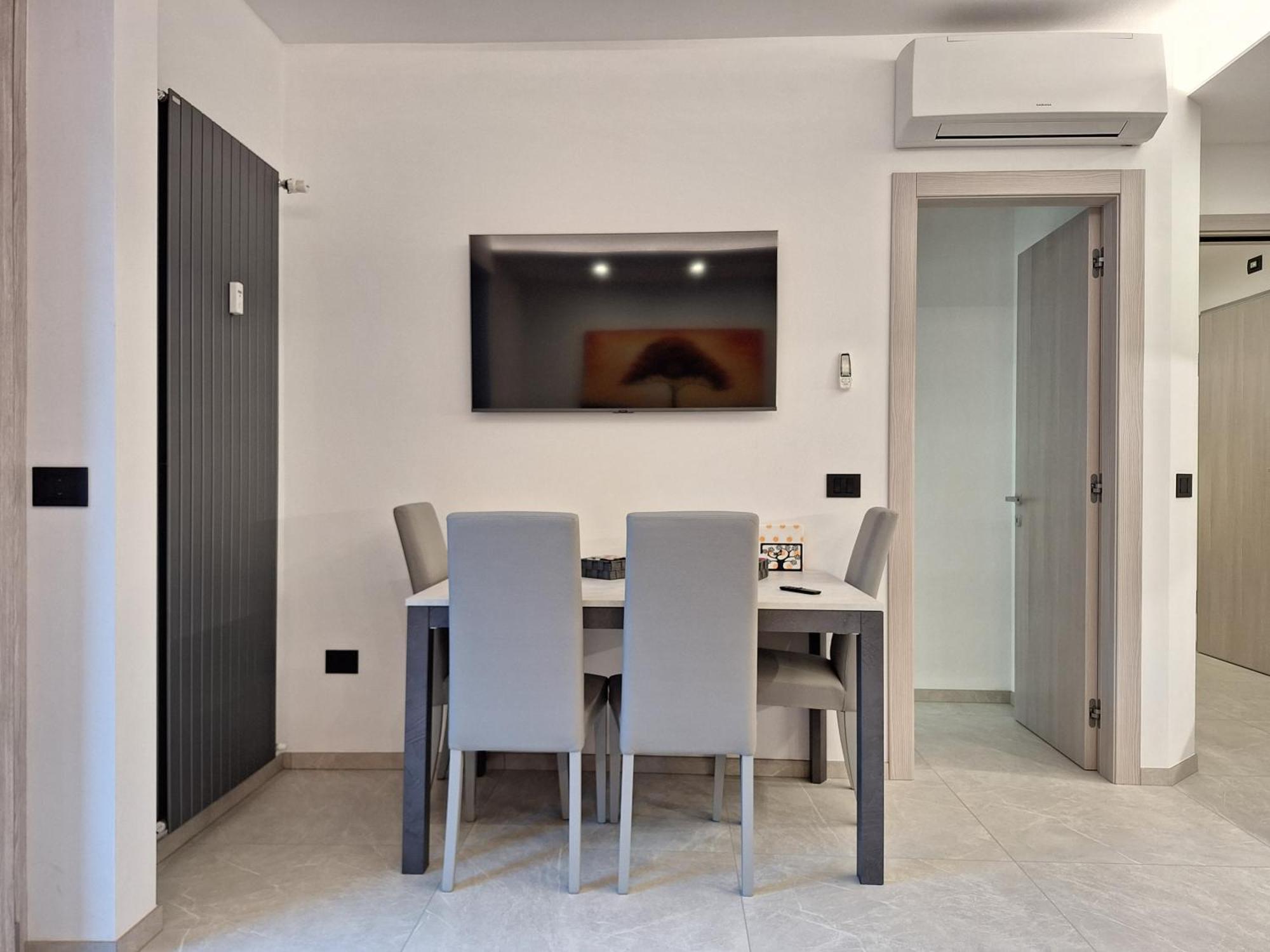Quinta Stella Apartment Tirano Ngoại thất bức ảnh