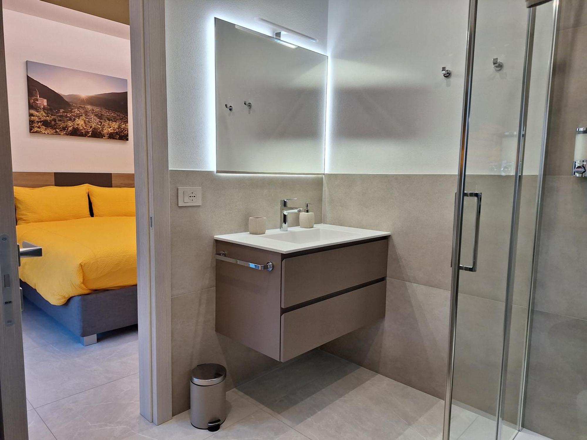 Quinta Stella Apartment Tirano Ngoại thất bức ảnh