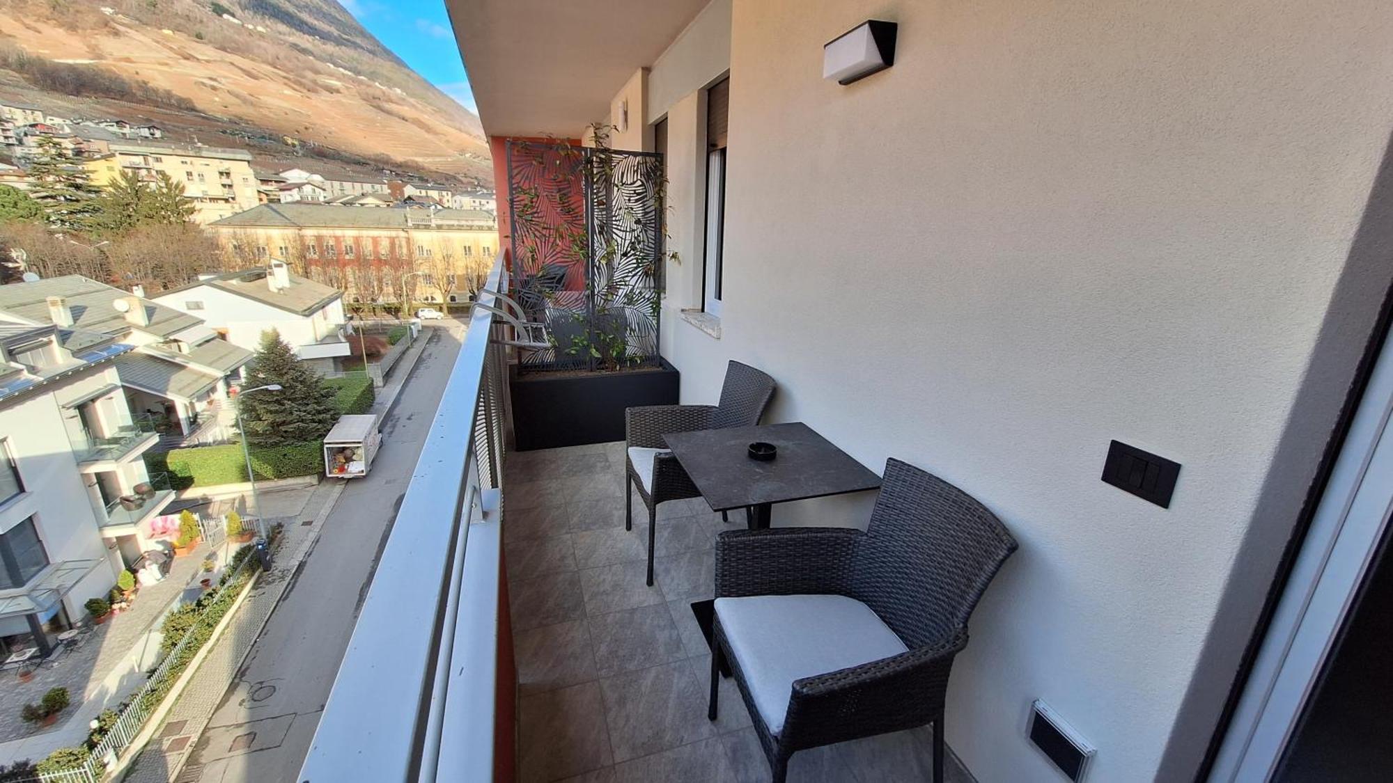 Quinta Stella Apartment Tirano Ngoại thất bức ảnh