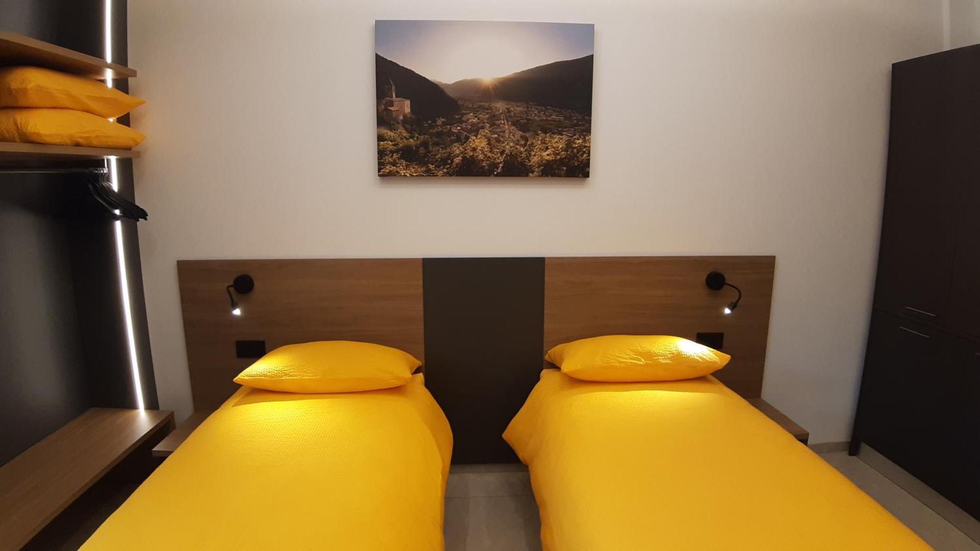 Quinta Stella Apartment Tirano Ngoại thất bức ảnh
